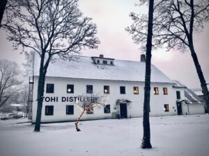 Firmapidu või jõulupidu Tohi majas Raplamaal